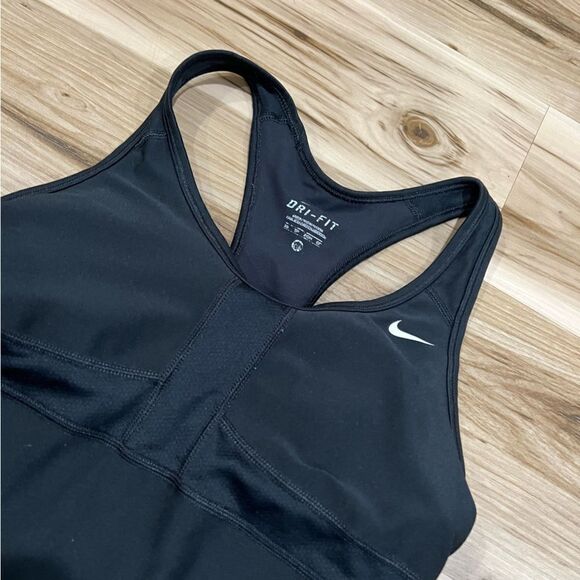 Nike Dri Fit Padded Racerback Tank Top Women’s XS - Picture 2 of 3